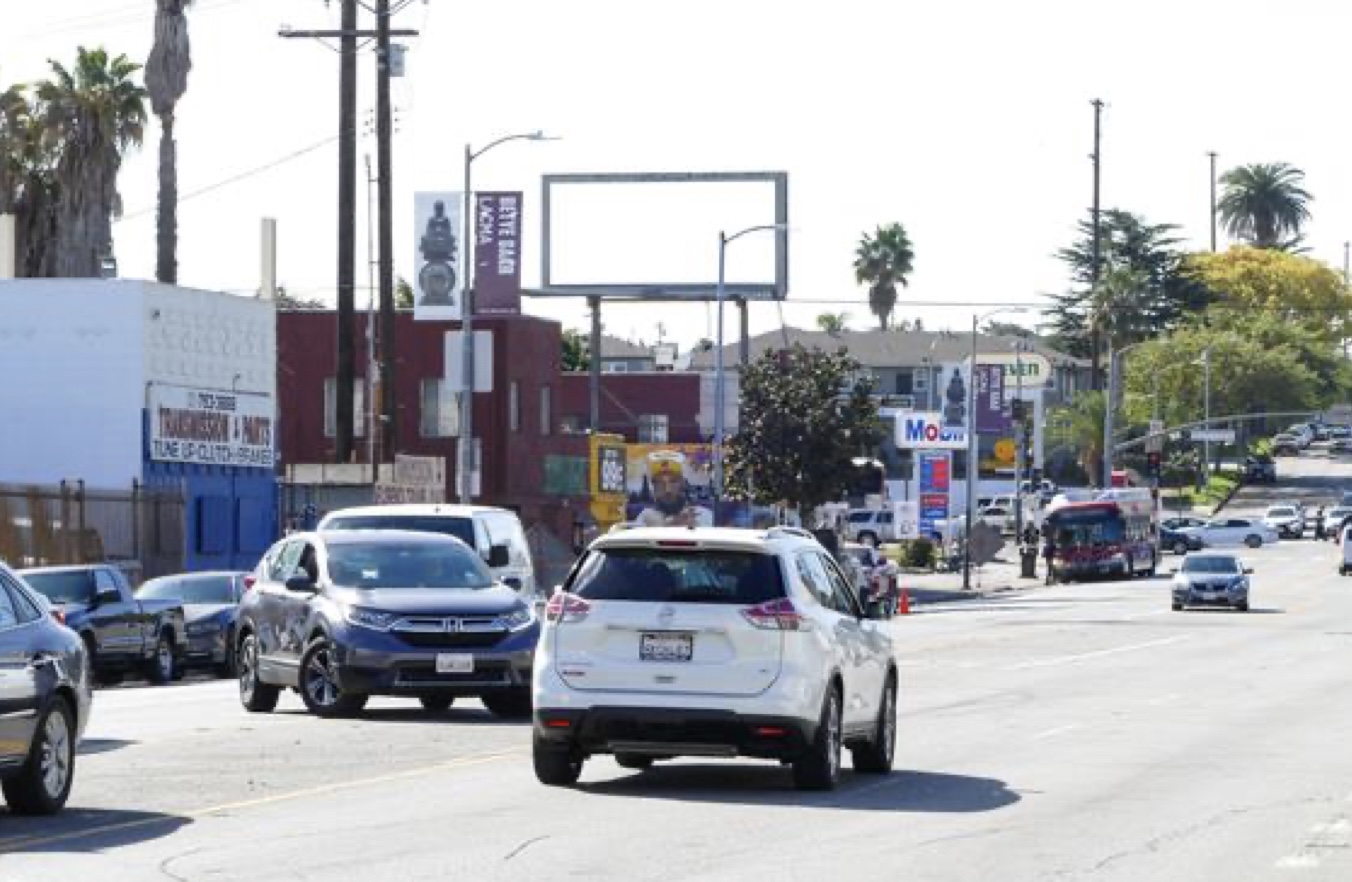 Crenshaw ES 92ft S/O 71st F/N - 1 Media