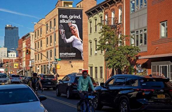 3rd Ave & President St - Park Slope Media