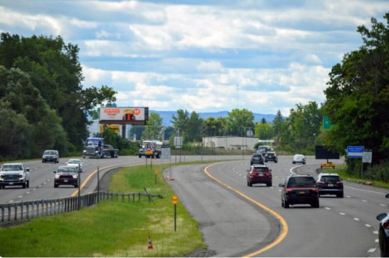 I-81, E/L .4 MI, N/O TAFT RD - NF Media