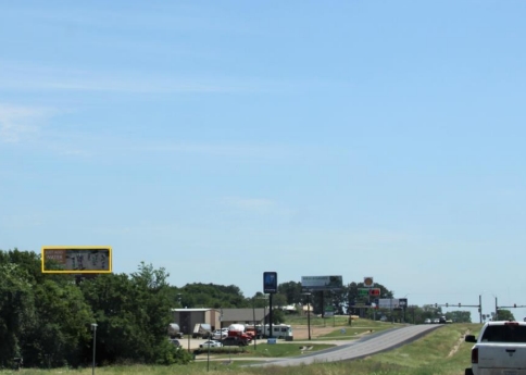 US 67 n/l 2.3 mi. w/o I-35 W Media