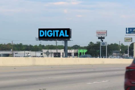 I-45 North Frwy WS 700ft N/O Gladstell F/S - 2 Media