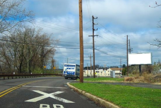 Industrial HWY NS 380ft E/O Washington St F/E - 1 Media