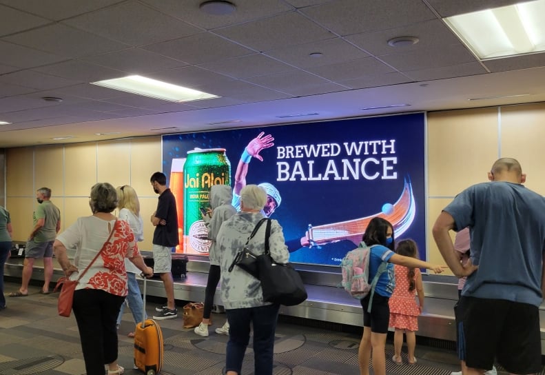 Baggage Claim Video Walls Media