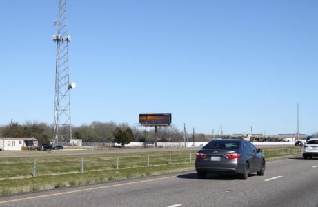 I-20 n/l .6 mi w/o FM 148 Media