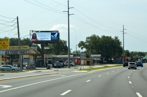 US 441 E/S .4 MI. N/O US 441.27 SPLIT Media