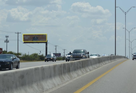 I-35 N E/S .25 MI N/O RUNDBERG LN Media