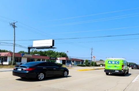 Lincoln Hwy SS 90ft W/O 78th St F/E - 1 Media