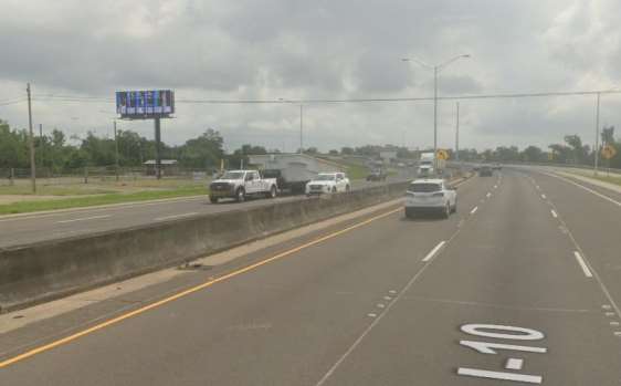 Interstate 10 @ Lake Charles near Shattuck St Media