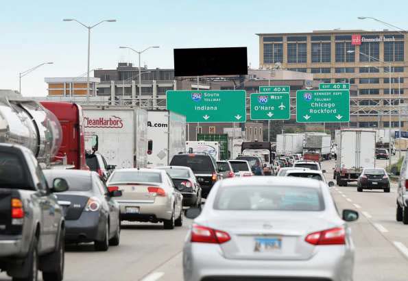 Tri-State Twy (I-294) @ Devon Avenue E/L F/N Media