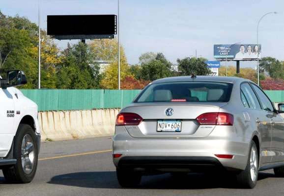 I-494 E/O LaFayette Freeway N/L F/W Media