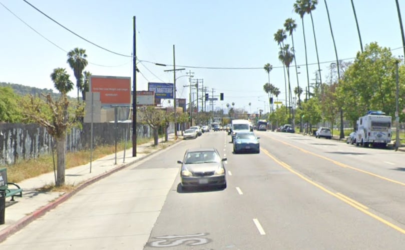 Figueroa ES 250ft S/O Arroyo Glen F/N - 1 Media