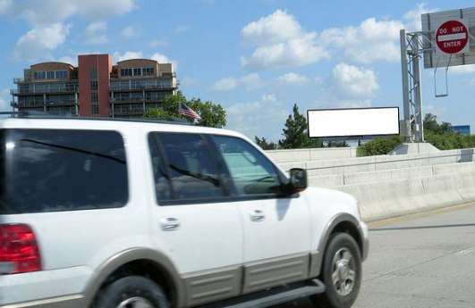 I-69 Southwest Frwy WS 140ft S/O Alabama F/S - 1 Media