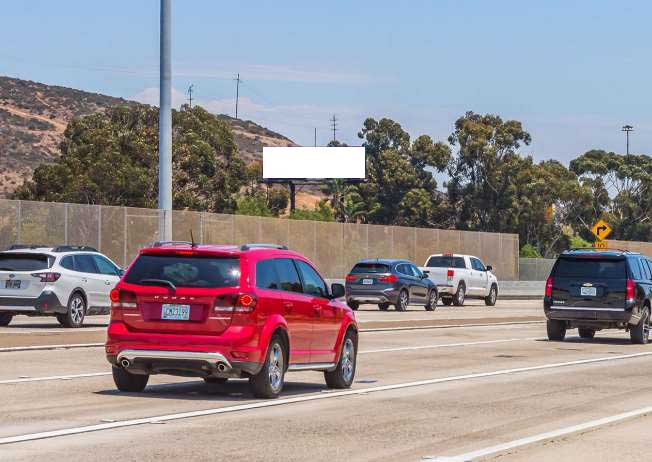 I-5 N/O San Ysidro Blvd.. E/S F/NW Media