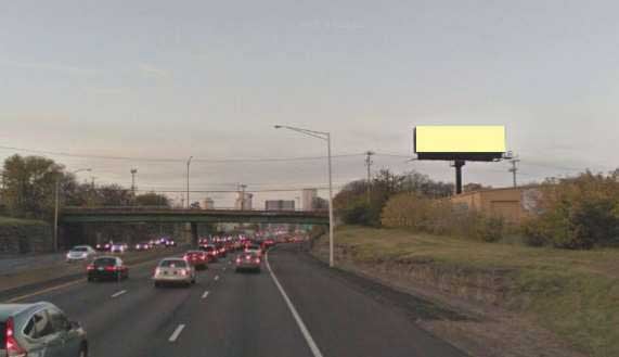 I-65 E/S, 0.80 mi N/O Wedgewood Avenue, S/F Media