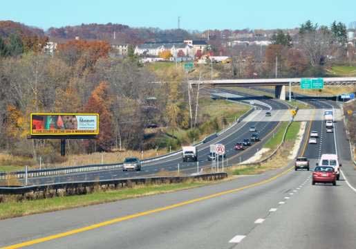 MIDDLETOWN NY, RT 17 JUST PRIOR TO EXIT 122 F/E Media