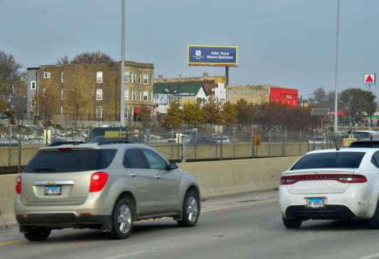 DAN RYAN (I-90/94) W/S @ 43RD F/S Media