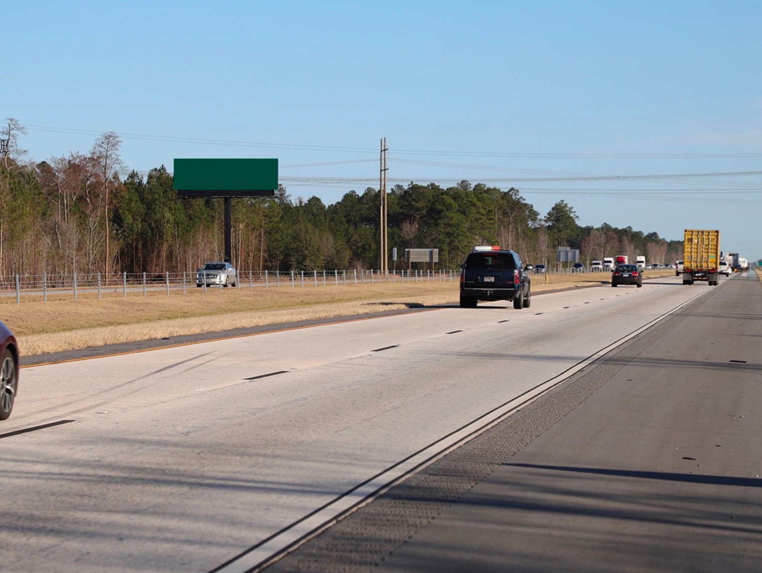 I 16 N/S, 1.00 mi E/O Old River Rd. Exit 148, W/F Media