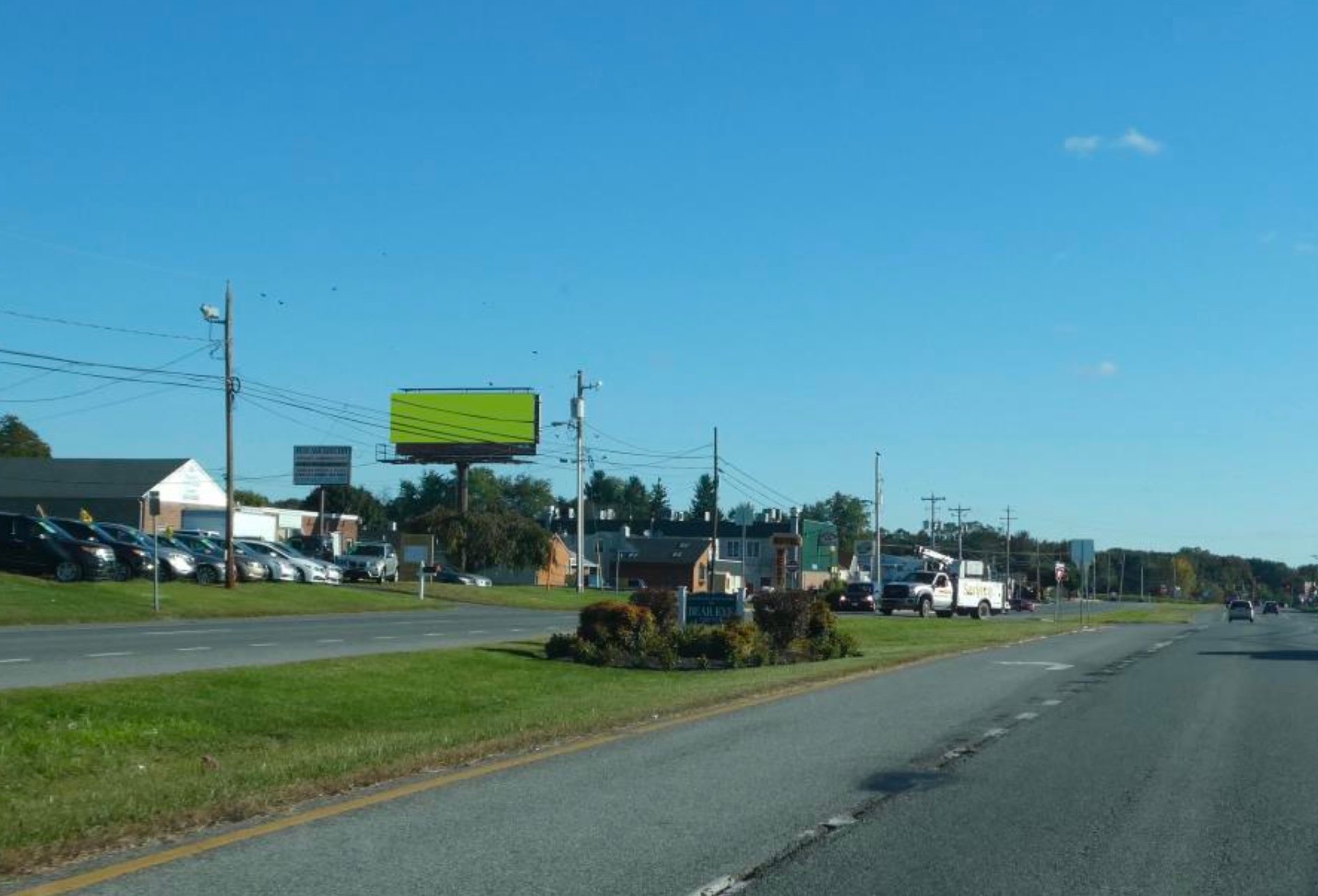 RT.40 1 MILE W/O RT.13 NS FW Media