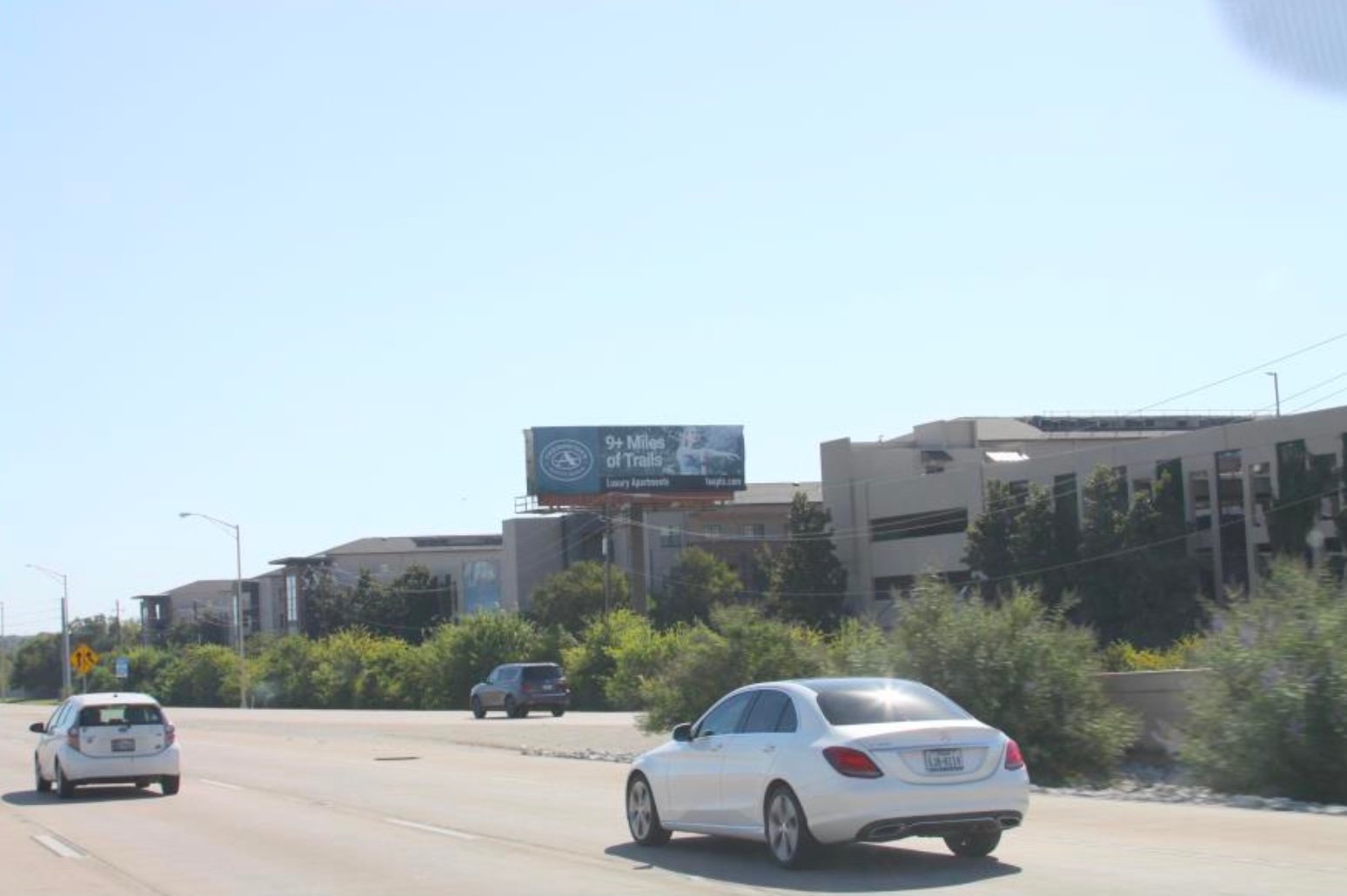 HWY-190 S/S .25 MI E/O N. DALLAS TLWY Media