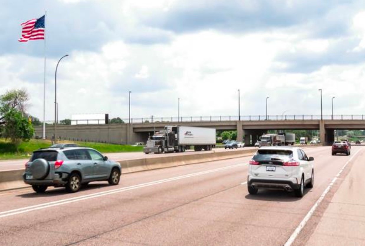 I-35W ES 900ft S/O I-494 (No Extensions) F/N - 1 Media