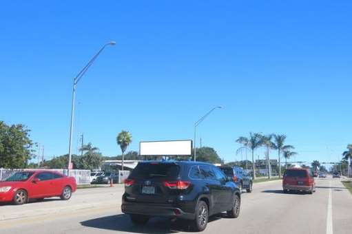 Hallandale Bch Blvd NS 330ft W/O SW 40th Av F/W - 2 Media