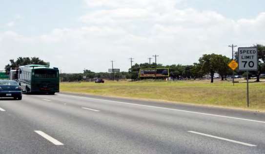 I-35 N 0.5 mi S/O Leander Rd (FM 2243) WS Media