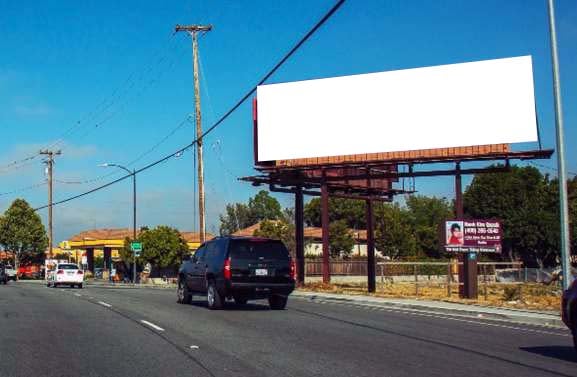 Curtner 100 ft E/O Monterey Hwy N/S F/E Media