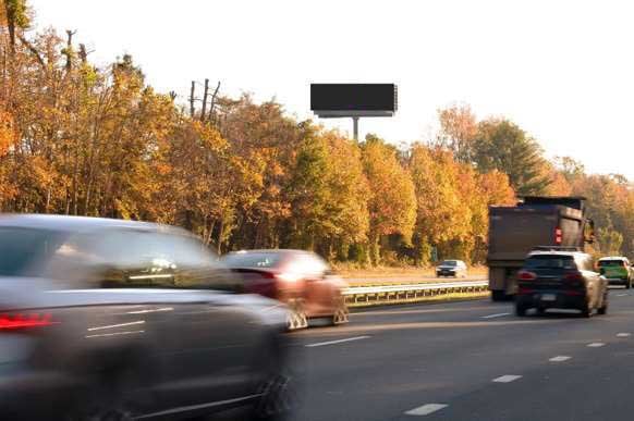 I-195 & 1 mile East of RT 130, NS FW F/W Media