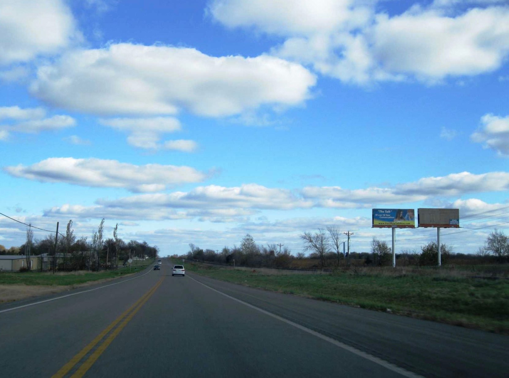 HWY 50 E/O SEDALIA 2 MI S/S, Right, W/F Media