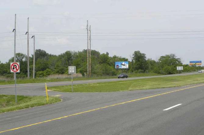 Rt. 2 By-pass 2000' West of Rt. 4 Overpass [East] Left Read Media