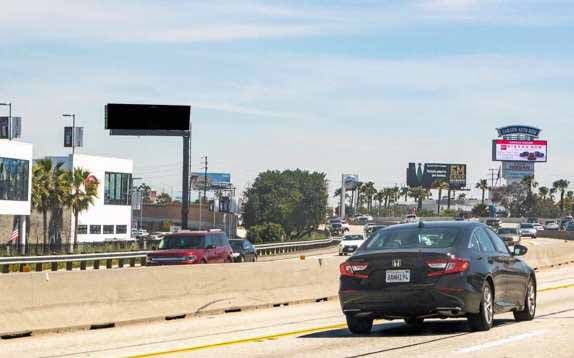 San Diego Fwy S/L E/O Carson% F/N Media