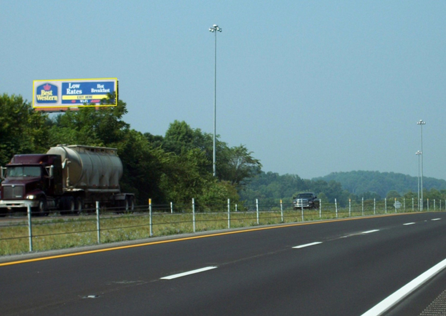 I-81 .2 MI N/O EXIT 59 E/S F/N Media