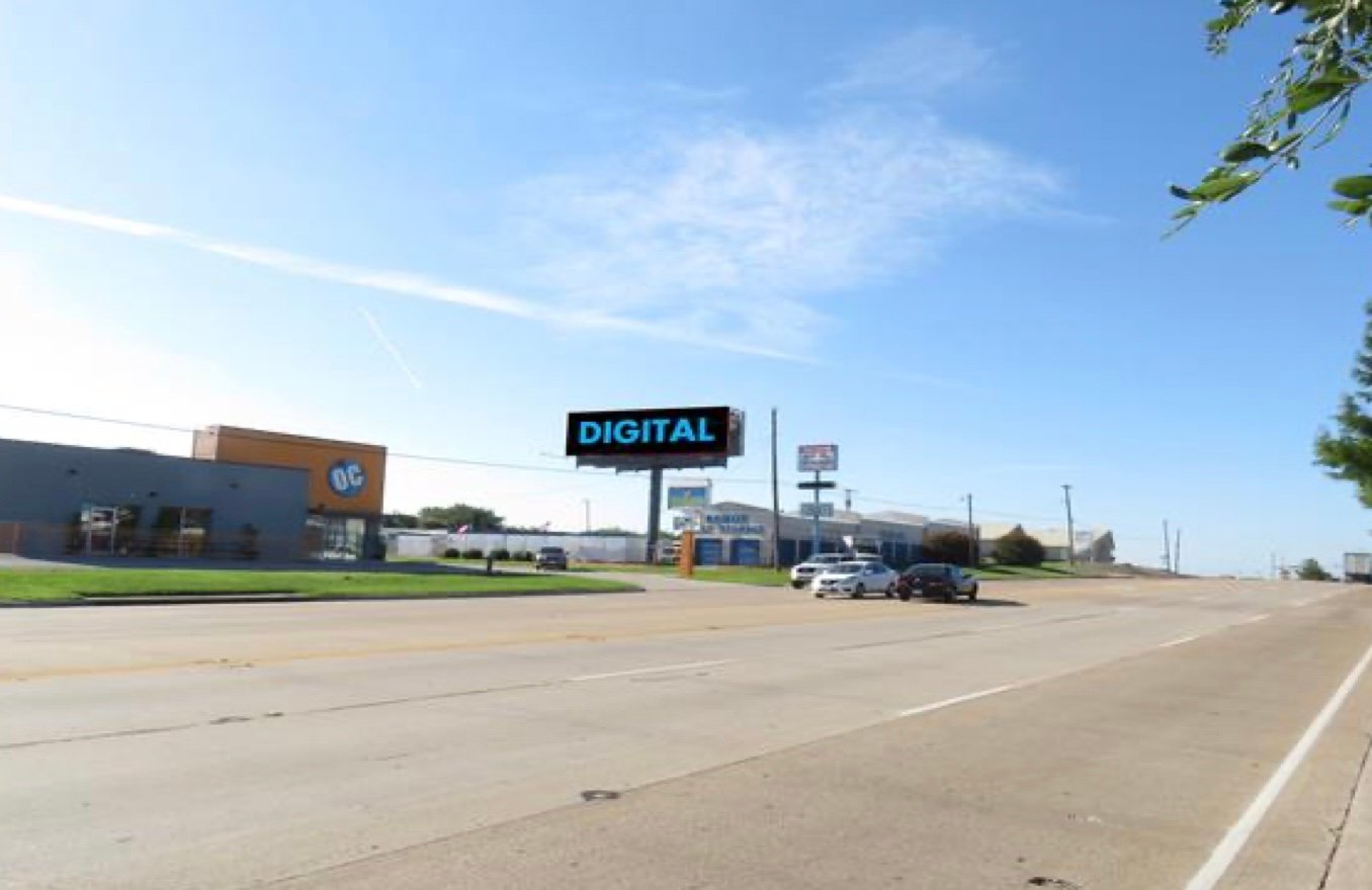 DIGITAL Denton Hwy ES 300ft N/O Twin Oaks F/N - 1 Media