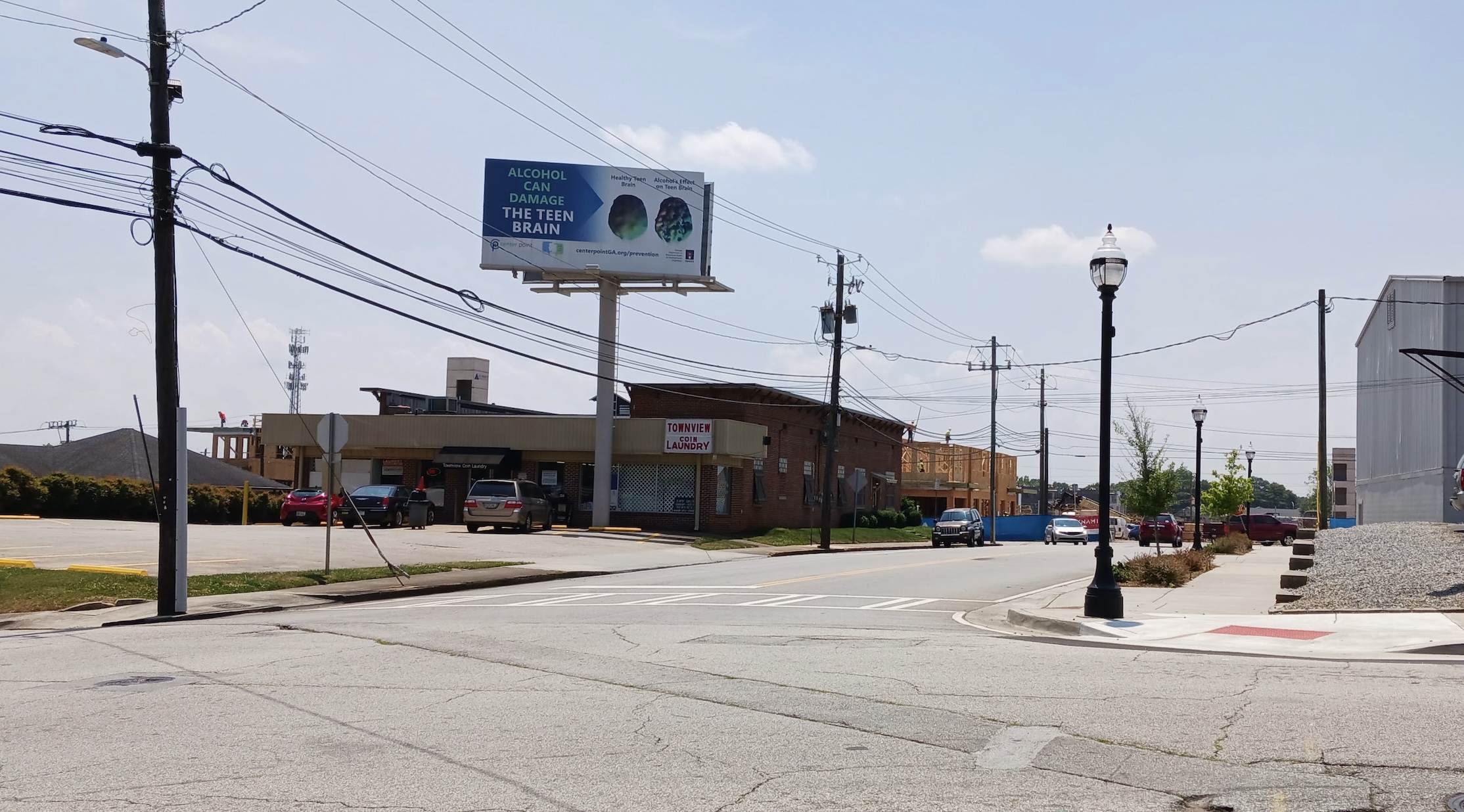 College Avenue & Main Street N/F Media