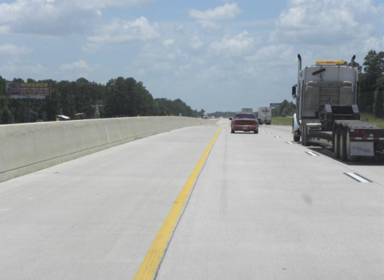 I-45/ 1.25 mi N/O Shepard Hill Rd/Willis Media