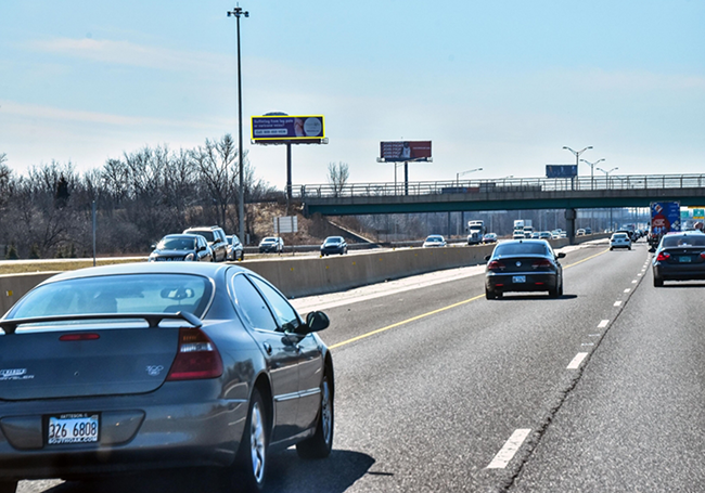 I-57 E/S S/O KEDZIE F/NE Media